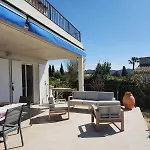 Vue Dans Un Cadre Enchanteur *