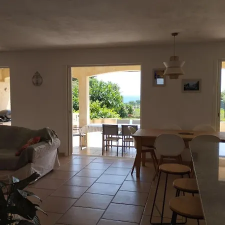Villa Vue Dans Un Cadre Enchanteur Les Lecques