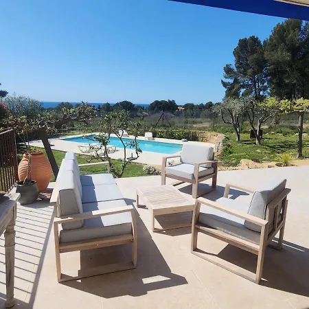 Villa Vue Dans Un Cadre Enchanteur Les Lecques